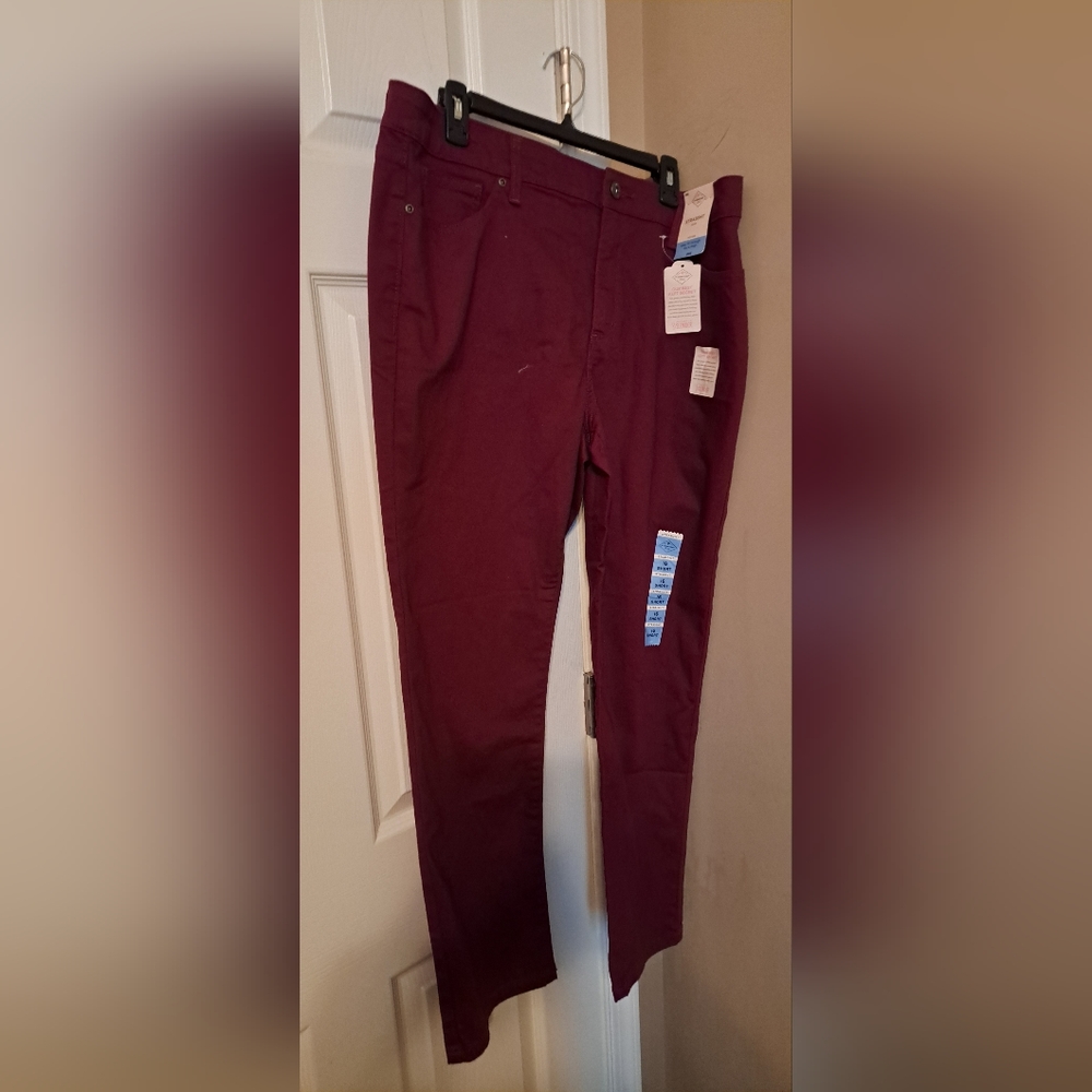 St. John's Bay Wonens Jeans NWT